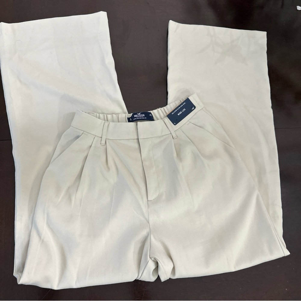 Hollister ultra high-rise wide leg dress pant tan cream trouser work Size S